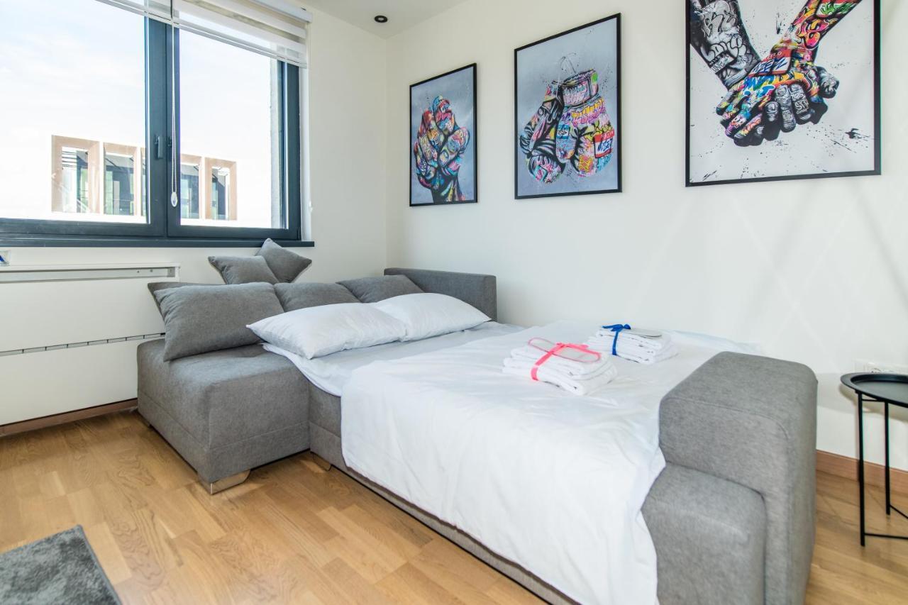 Modern Luxury In Belgrade Waterfront With Views Apartment Bagian luar foto